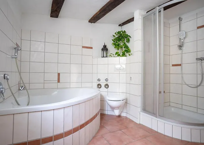 Wohnen In Malerischer Altstadt *