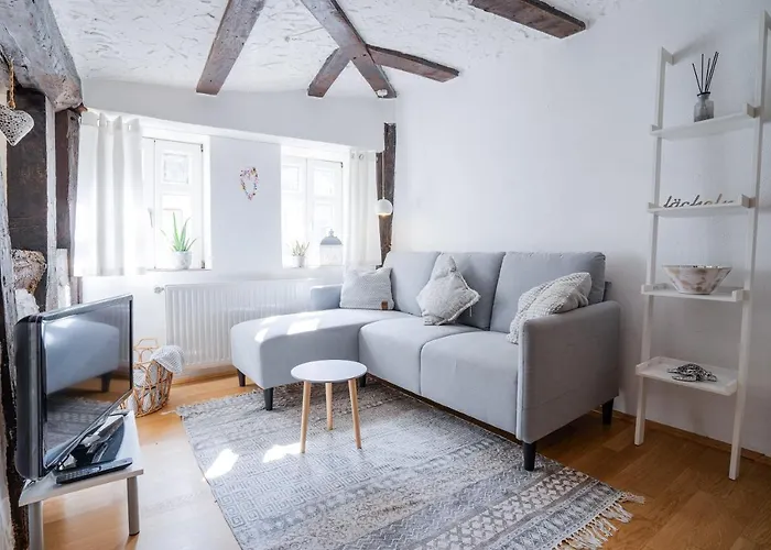 Wohnen In Malerischer Altstadt *